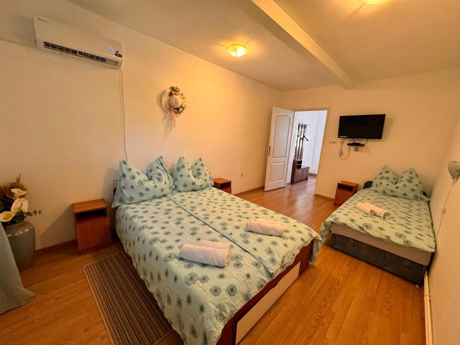 Pensiunea Schwartzy Hotel มาโค ภายนอก รูปภาพ