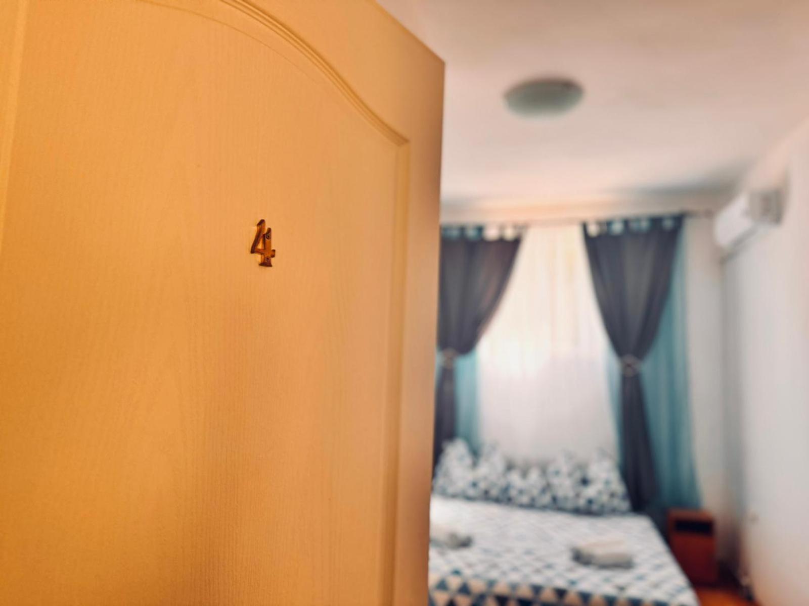 Pensiunea Schwartzy Hotel มาโค ภายนอก รูปภาพ