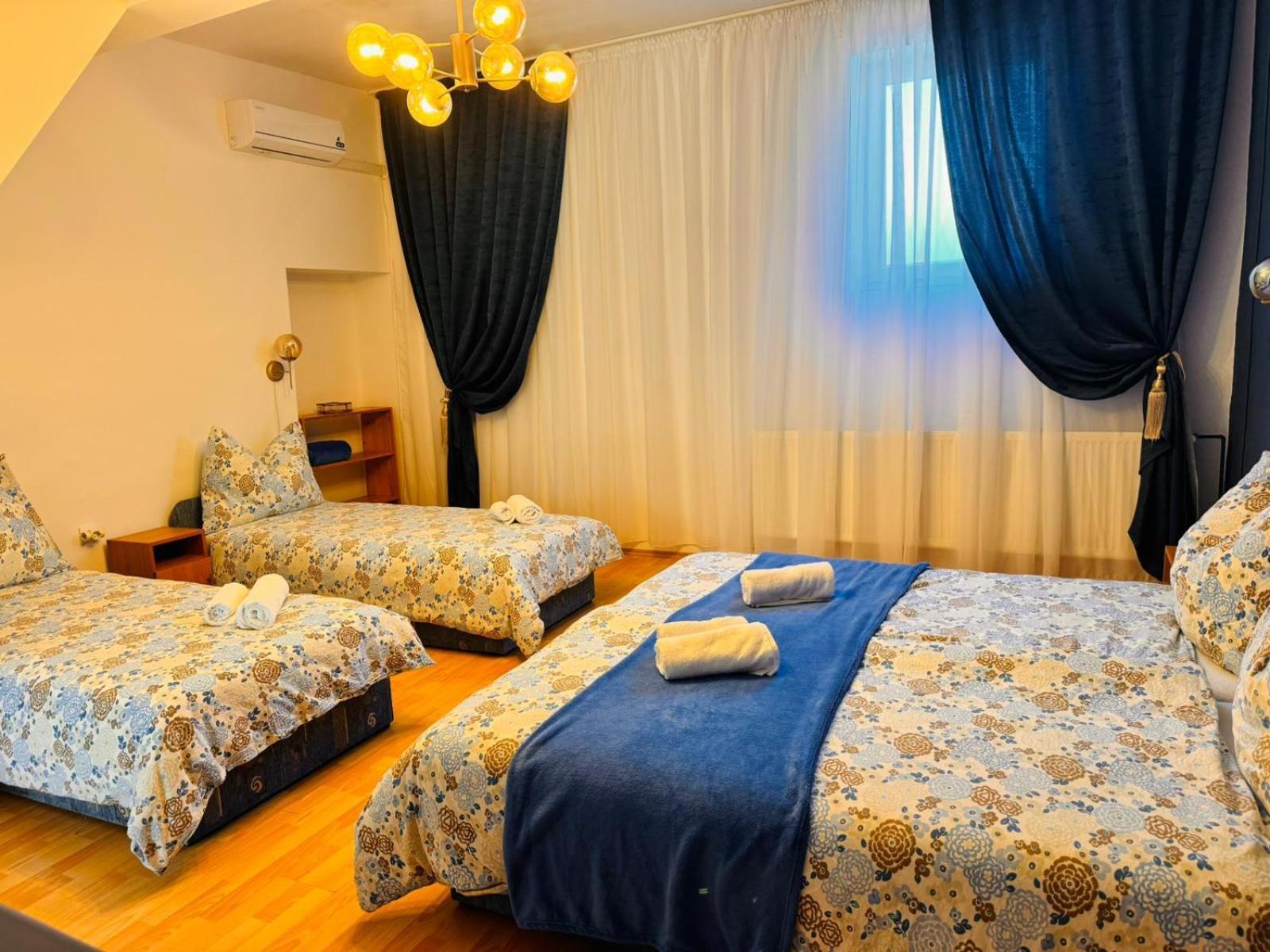 Pensiunea Schwartzy Hotel มาโค ภายนอก รูปภาพ